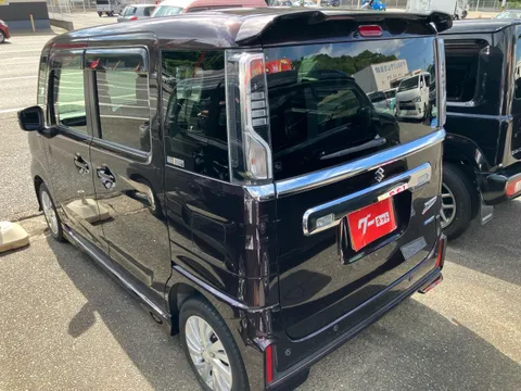 Suzuki Spacia Custom
