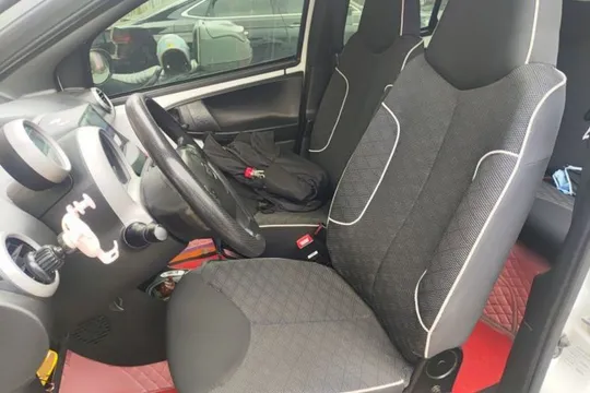 BYD F0