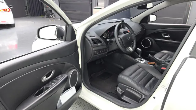 Renault SM3