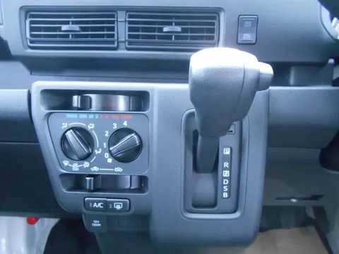 Subaru Sambar Van