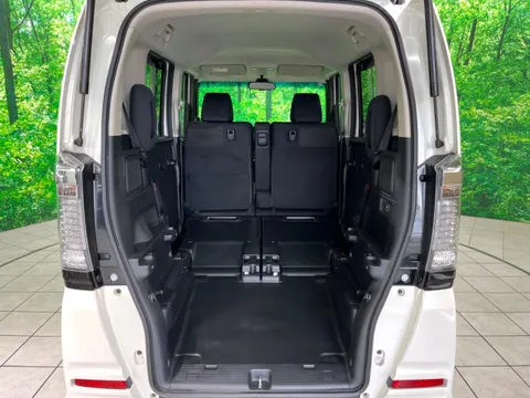 Honda N-BOX+ Custom