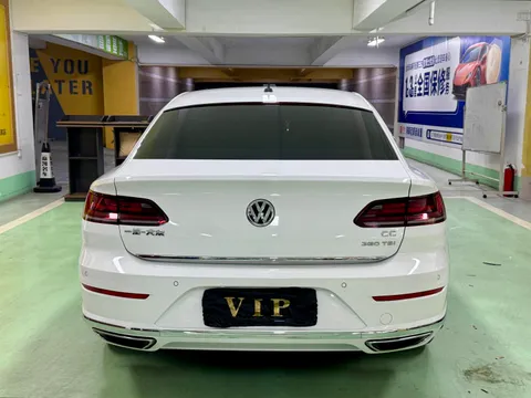 Volkswagen CC