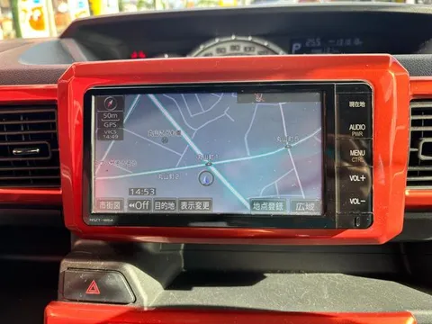 Toyota Pixis Mega