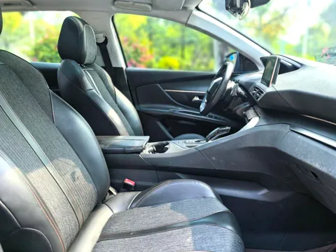 Peugeot 4008