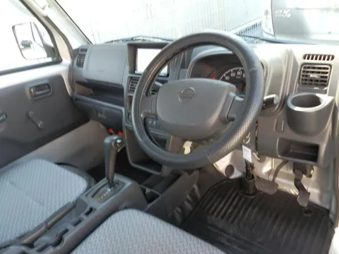 Nissan Clipper Truck