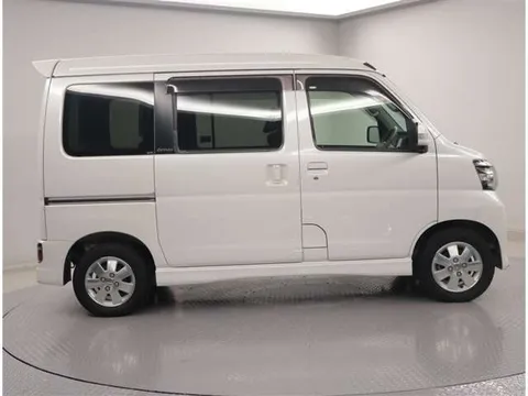 Daihatsu Atrai Wagon
