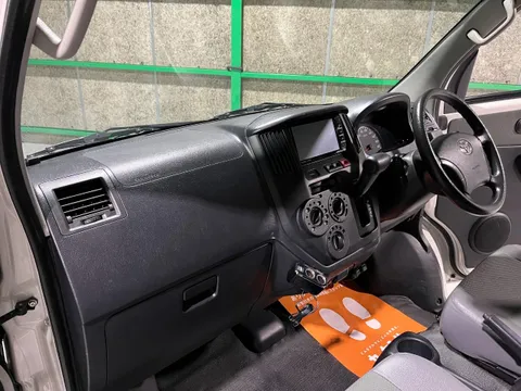 Toyota TownAce Van