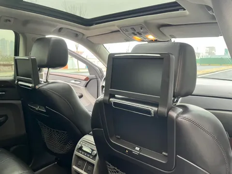 Cadillac SRX