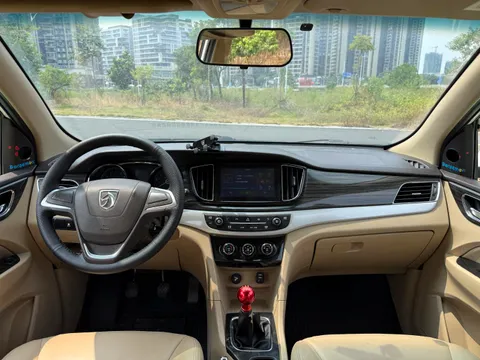 Baojun 730