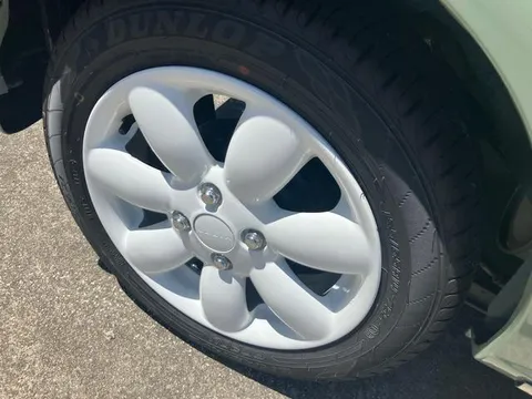 Daihatsu Mira Gino 1000