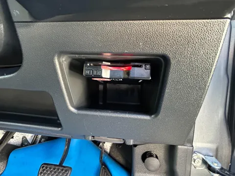 Toyota Pixis Mega