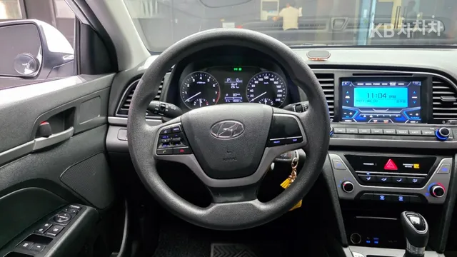 Hyundai Elantra (Avante)