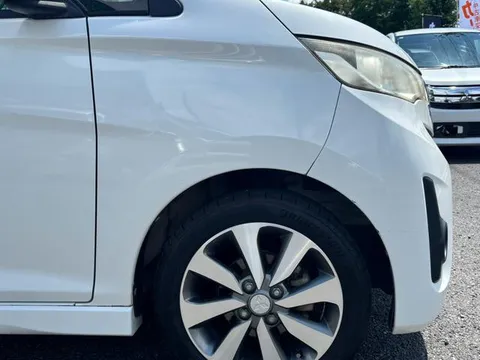 Mitsubishi eK Custom