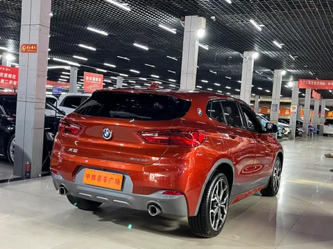 BMW X2