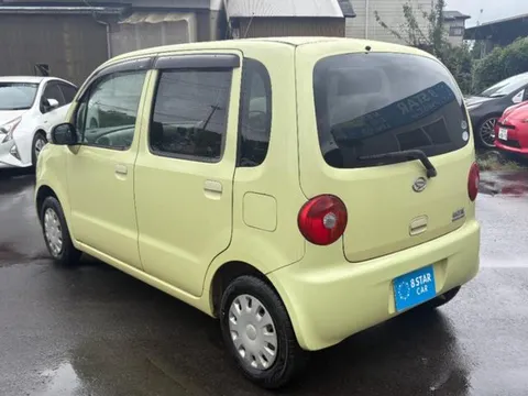 Daihatsu Move Latte