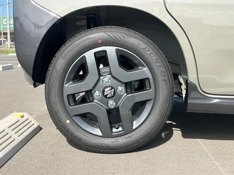 Suzuki Spacia Gear