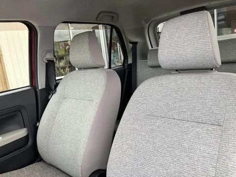 Daihatsu Mira Tocot