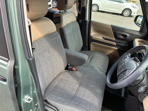 Mitsubishi Delica Mini