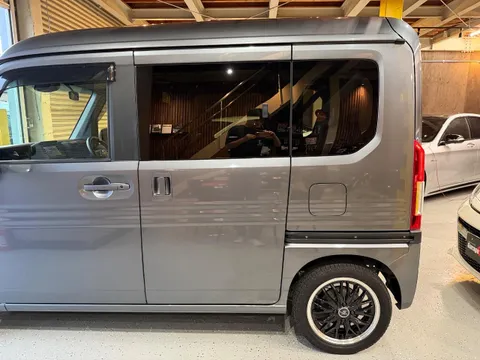 Honda N-VAN Plus Style