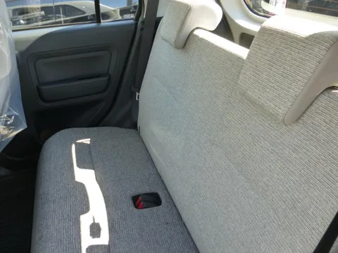Daihatsu Mira Tocot