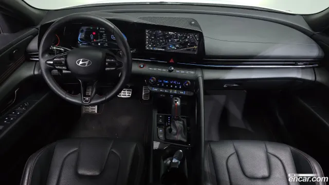 Hyundai Elantra (Avante)