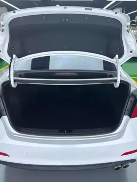Hyundai Mistra