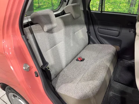 Daihatsu Mira Tocot