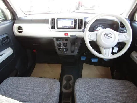 Daihatsu Mira Tocot