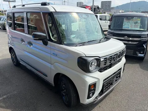 Suzuki Spacia Gear