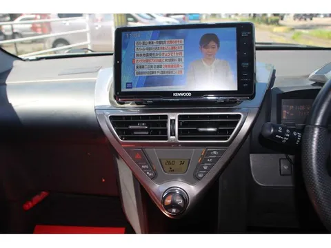 Toyota iQ