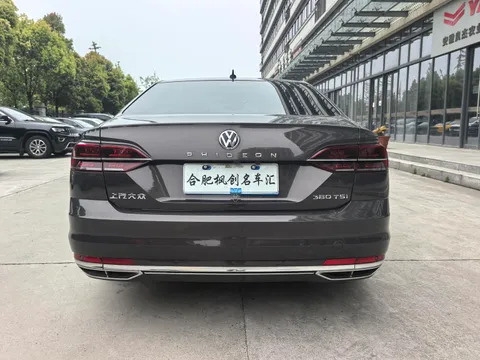 Volkswagen Phideon