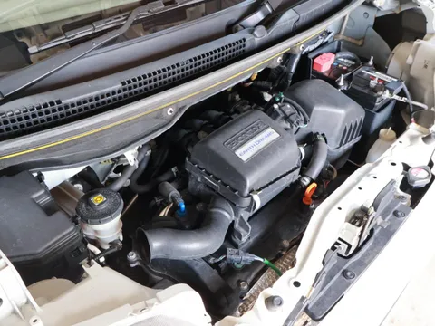 Honda N-BOX Slash