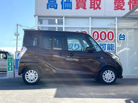 Nissan Dayz Roox