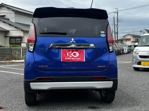 Mitsubishi eK X