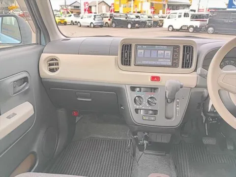 Daihatsu Mira Tocot