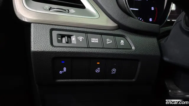 Hyundai Grand Santa Fe (Maxcruz)