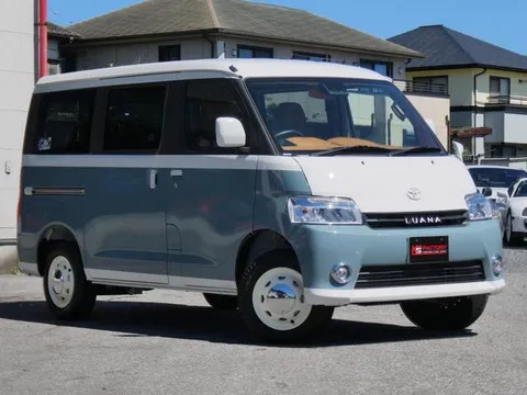 Toyota TownAce Van
