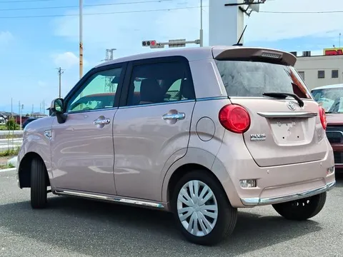 Toyota Pixis Joy