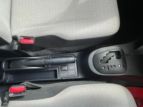 Toyota Yaris (Vitz)