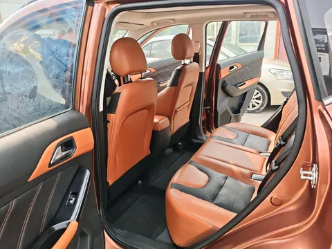 BAIC Senova X35