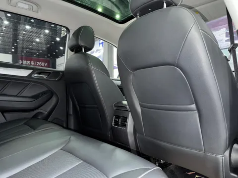 Roewe RX5