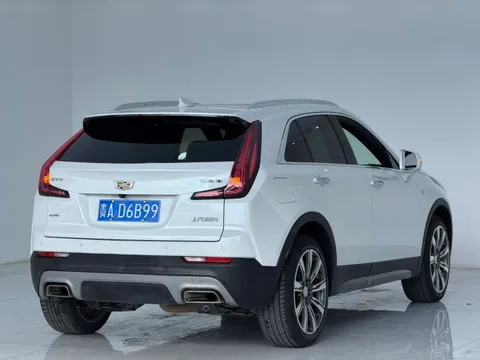 Cadillac XT4