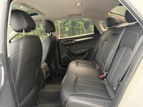 Roewe i6 Classic