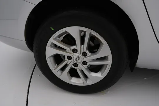 Renault SM3