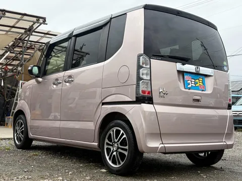 Honda N-BOX Plus