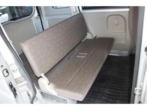 Mitsubishi Minicab Van