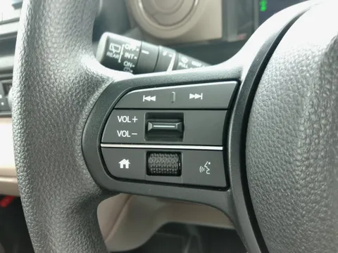 Honda N-BOX Joy