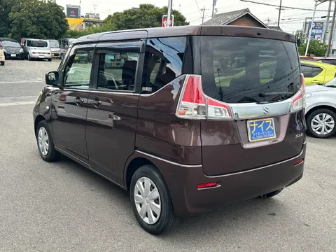 Suzuki Solio