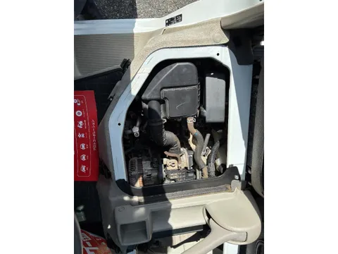 Mitsubishi Minicab Van
