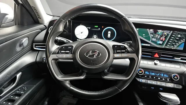 Hyundai Elantra (Avante)